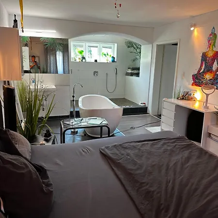 Apartment Haushaelfte Mit Garten Und Balkon Leoben (Styria)